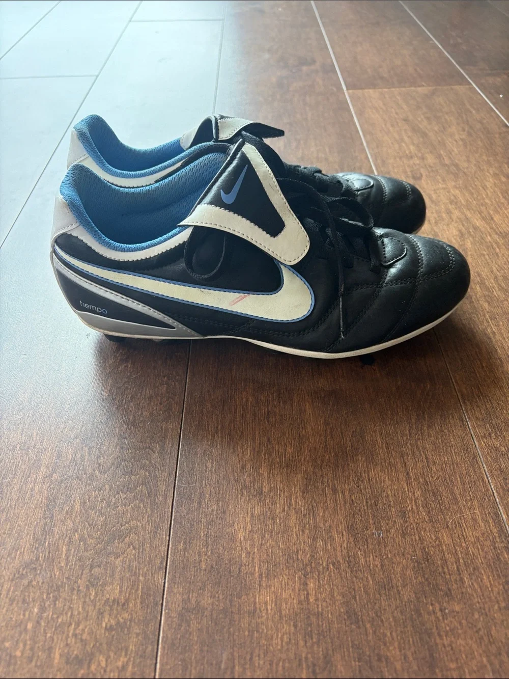 Nike durable black